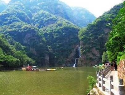 平顶山鲁山龙潭峡拓展基地